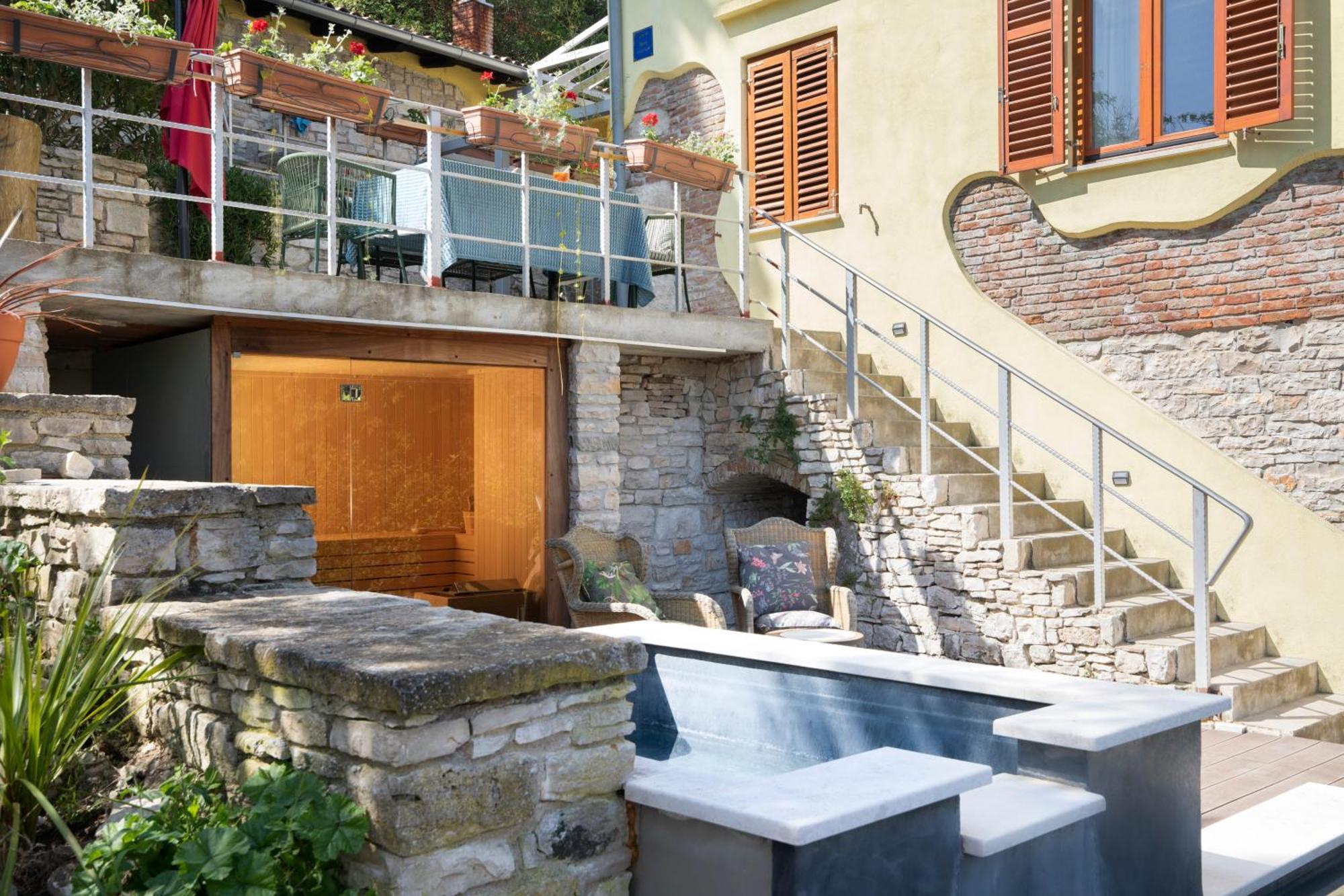 Apartments Kastel Pula Exterior photo
