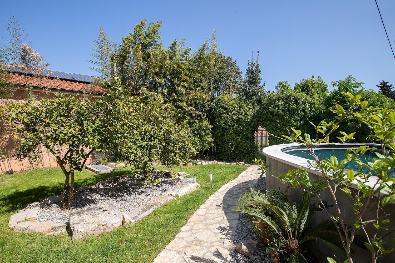 Apartments Kastel Pula Exterior photo